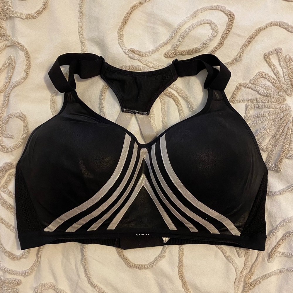 Victoria’s Secret Incredible Sport Bra